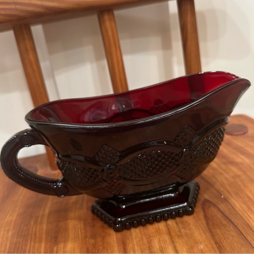 Vintage Avon 1876 Ruby Red Cape Cod Collection Footed Gravy Boat - Picture 3 of 8
